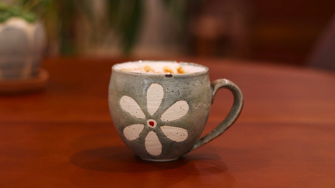 丹波立杭焼源右衛門窯のマグカップ