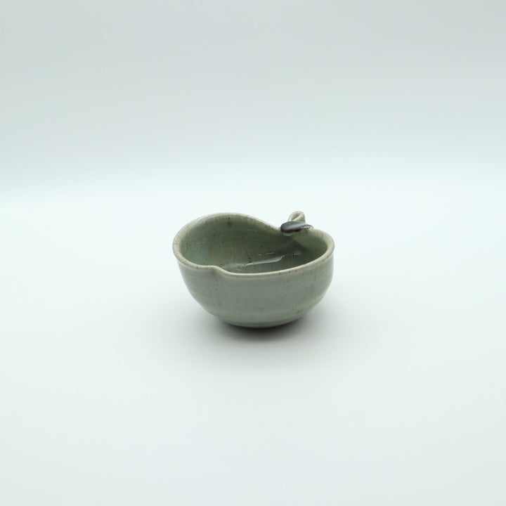 りんご小鉢　青磁