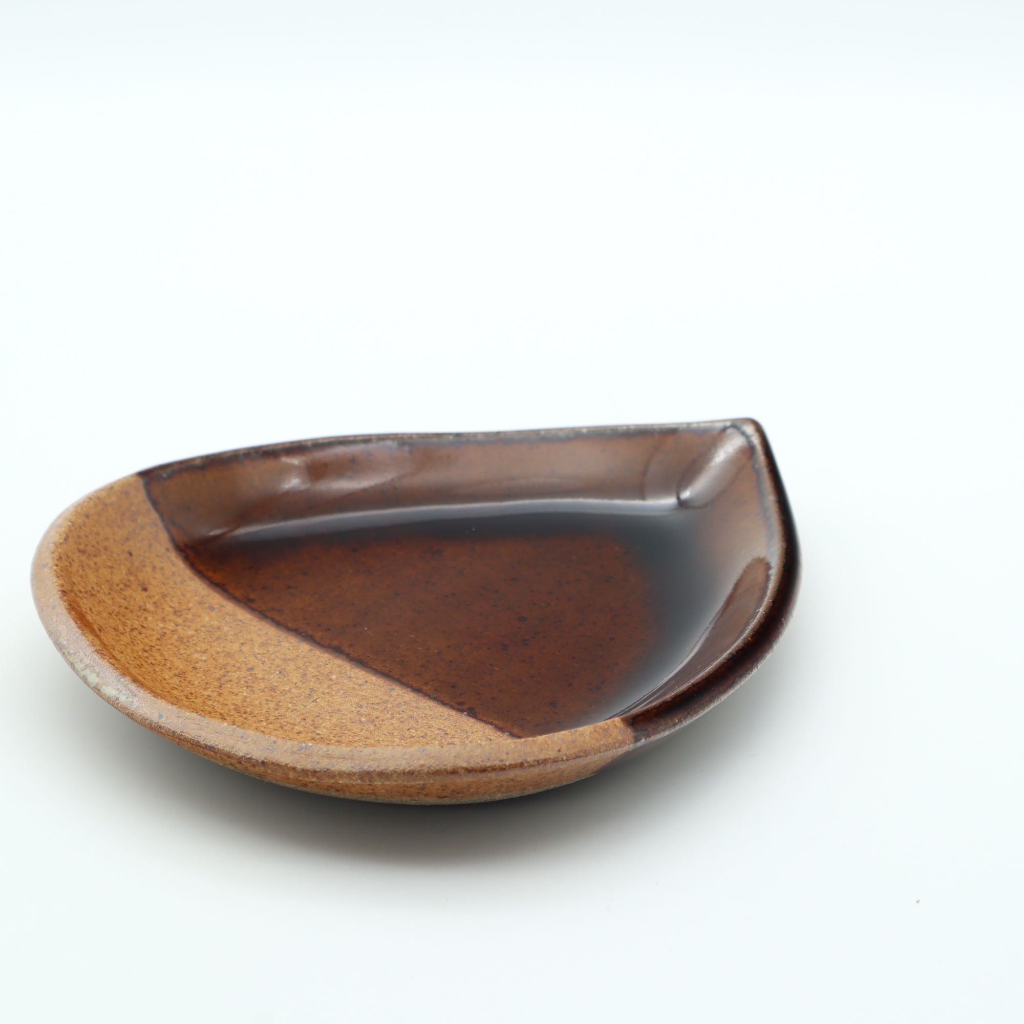 山形・平清水焼 七右エ門窯 栗小皿 こげ茶 数量限定 – canosa