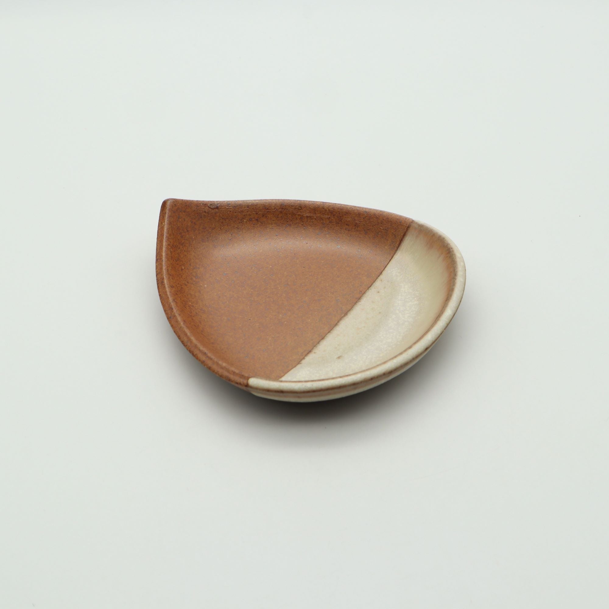 山形・平清水焼 七右エ門窯 栗小皿 黄 数量限定 – canosa