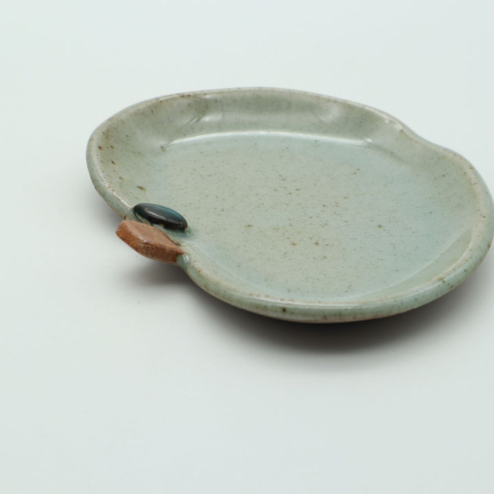 りんご小皿　青磁