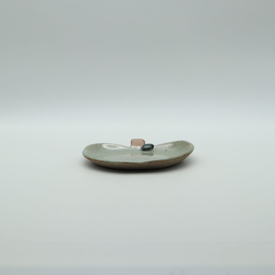 りんご小皿　青磁