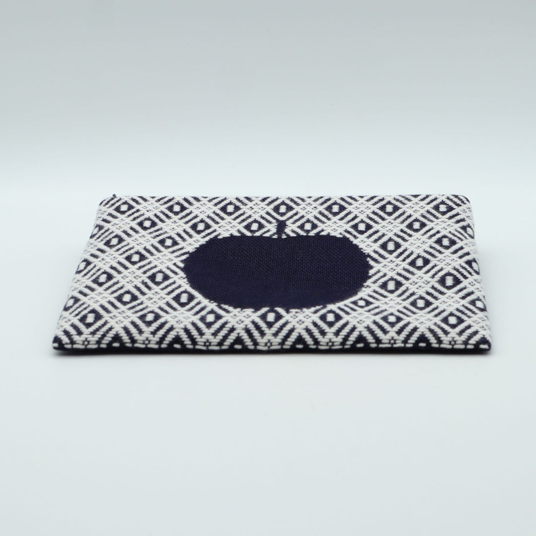 りんごポーチ　A　紺