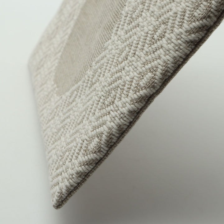 りんごポーチ　A　生成り