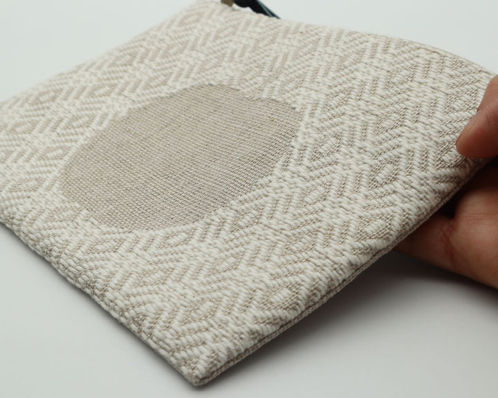 りんごポーチ　A　生成り