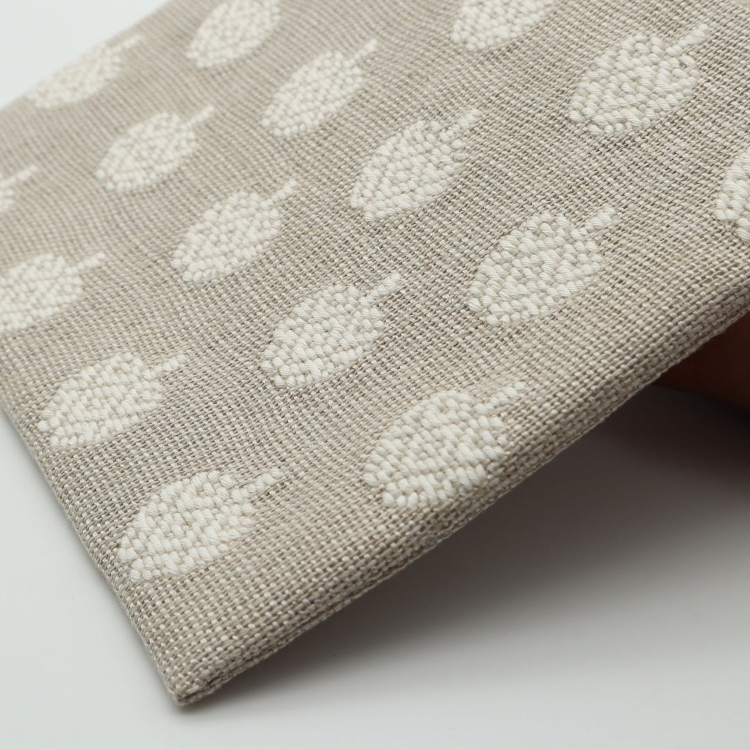 りんごポーチ　B　生成り