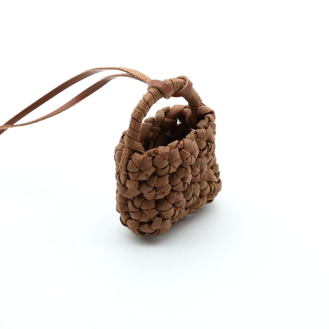 国産山葡萄　ミニかごペンダント