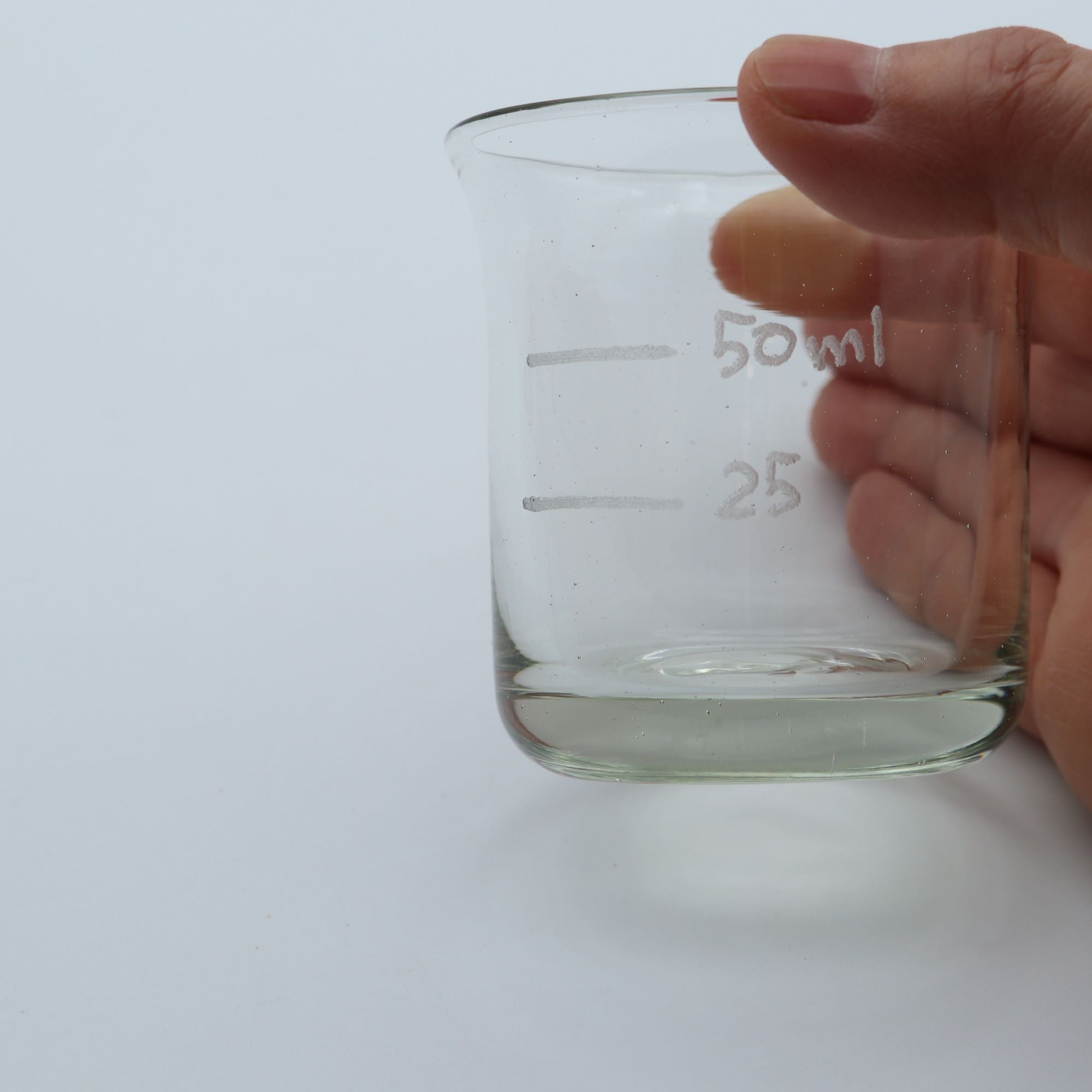 沖縄の伝統工芸品 琉球ガラスのビーカー型 酒器 フラスコとセットで