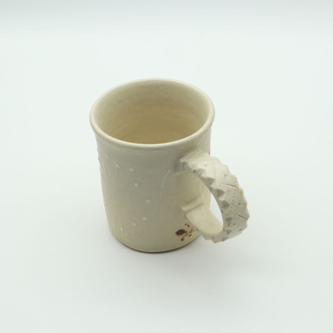 白マグカップ　縦長A　