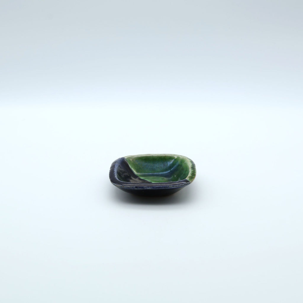 薩摩焼 宋艸窯 掛け分け豆皿 緑x紺 – canosa