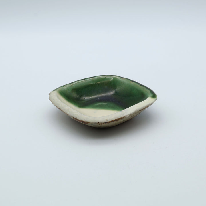 掛け分け豆皿　緑ｘ白