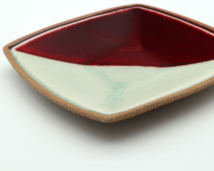 二彩角皿　小　辰砂