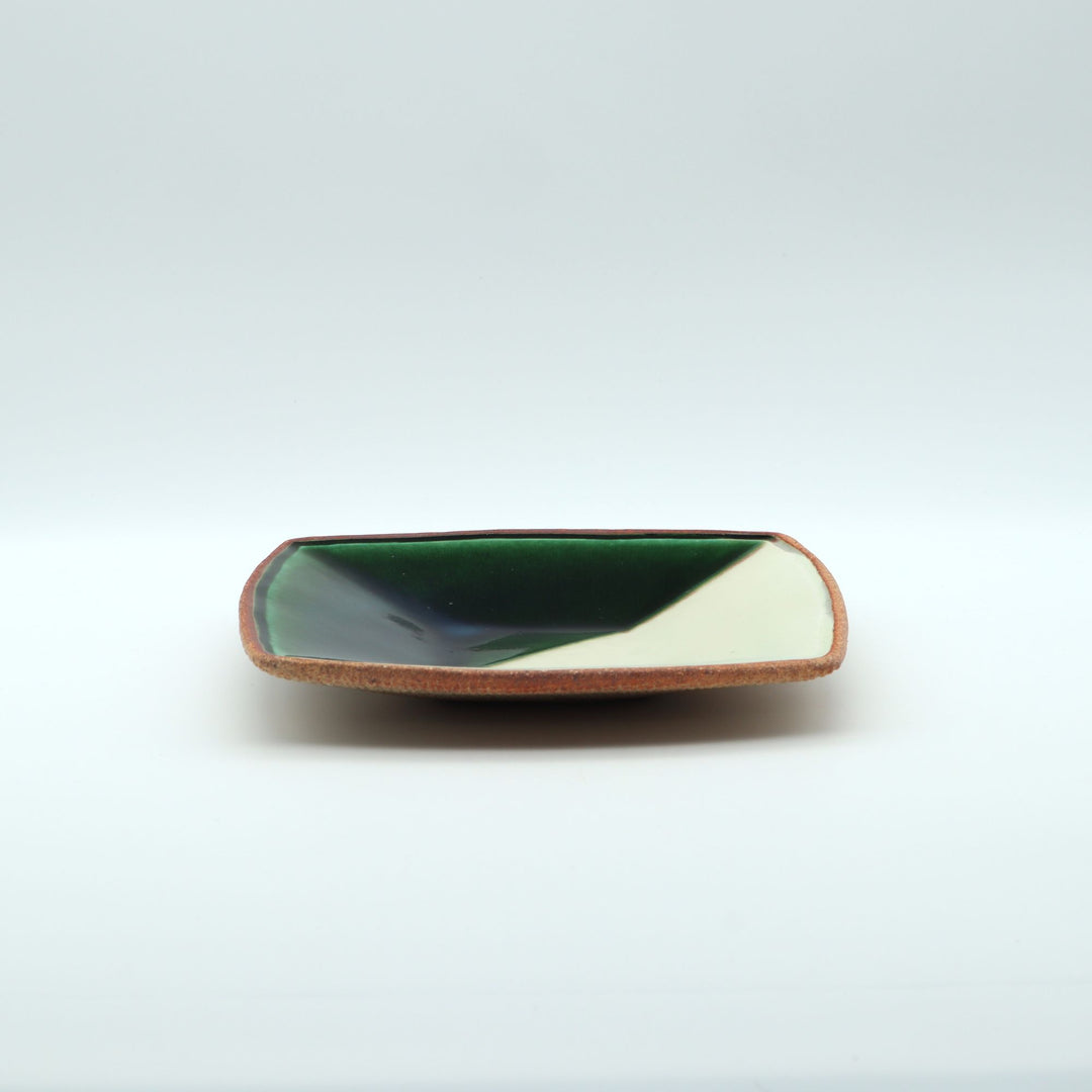 二彩角皿　小　緑