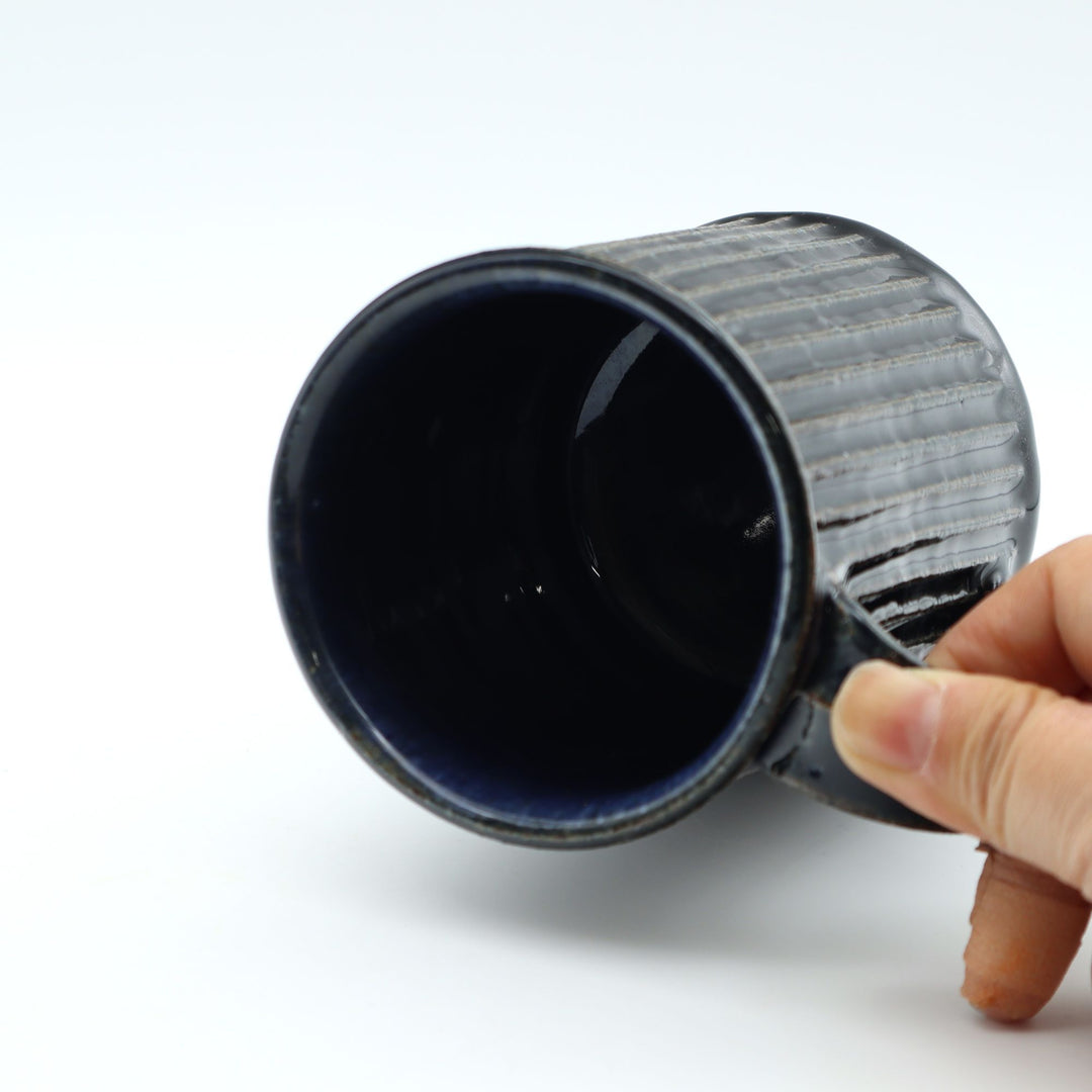 鎬マグカップ　切立　紺