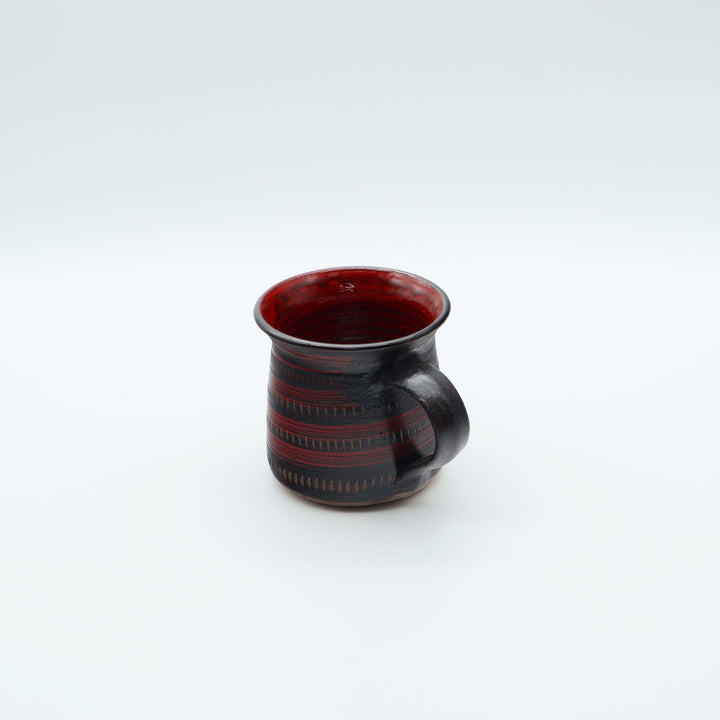 マグカップ　赤黒
