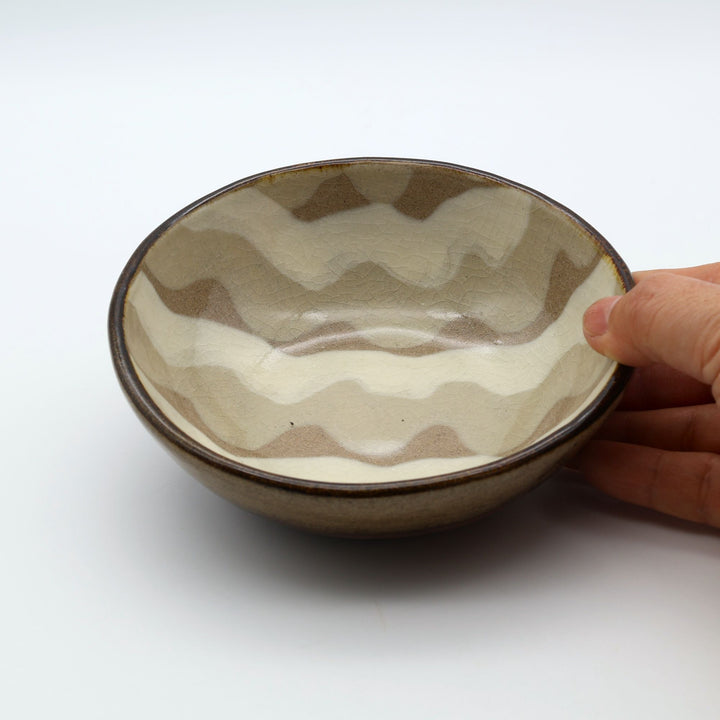 小鉢　ベージュなみ模様　E