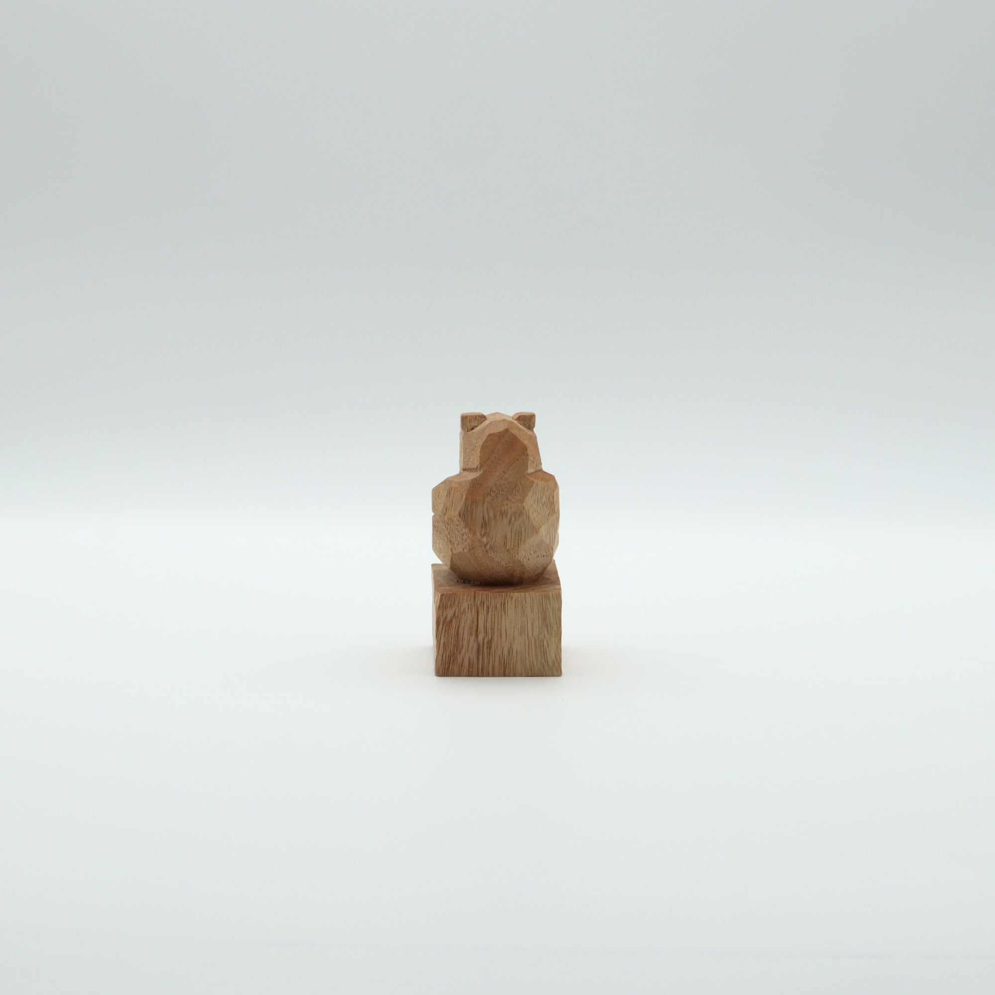 【配送日要相談】熊の木彫りの彫刻　約 70cm×80cm 約30kg前後　特大 木彫りの熊が入荷しました》 | Eckepunkt | エッケプンクト