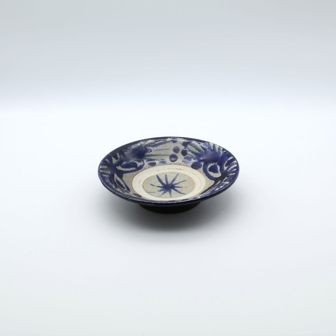 沖縄のやちむん　横田窯 5寸皿　蛇の目