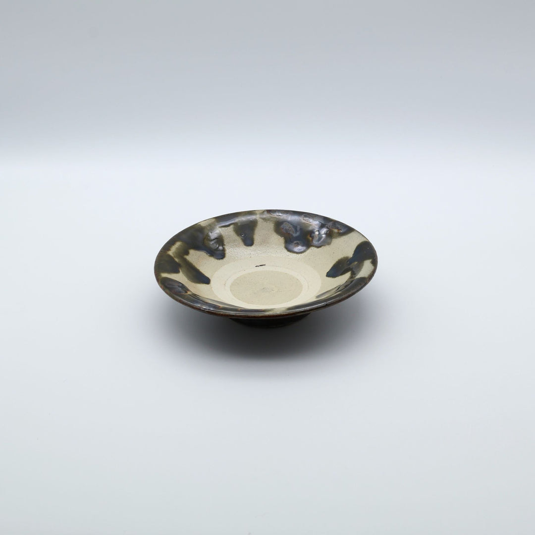 沖縄のやちむん　横田窯 5寸皿　蛇の目