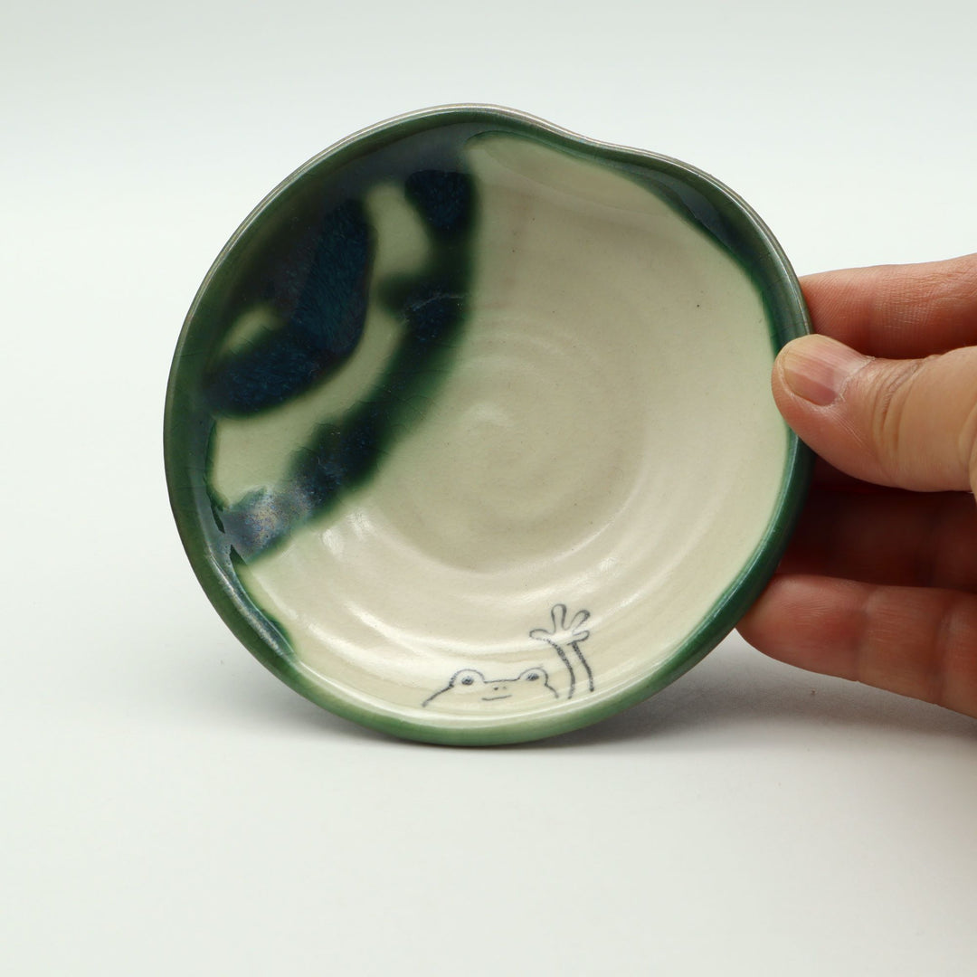 カエル豆皿