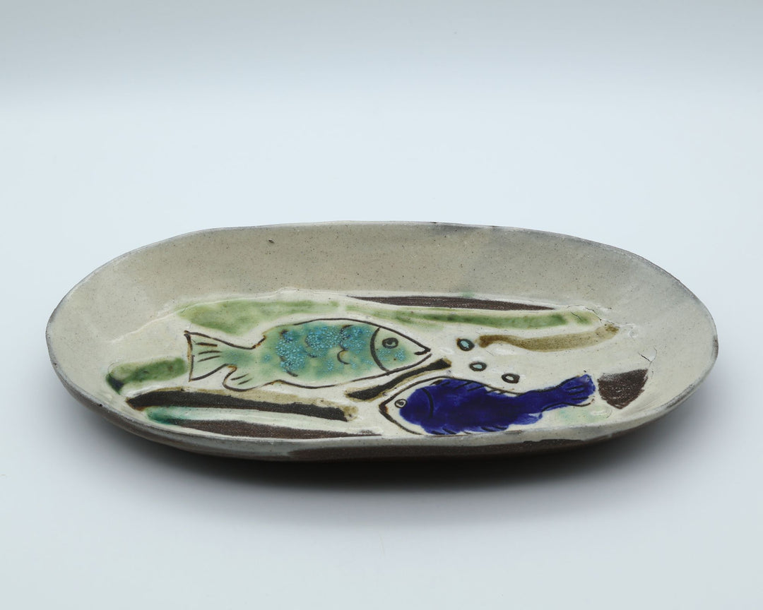 工房エクレシアのオーバル皿　魚