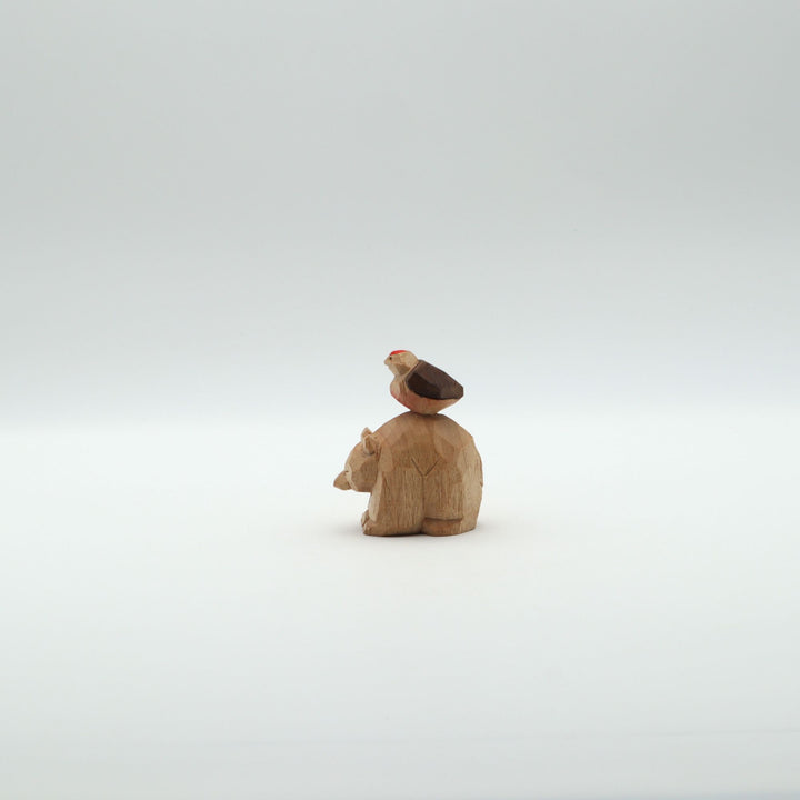 くまとノグチゲラ