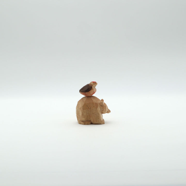 くまとノグチゲラ