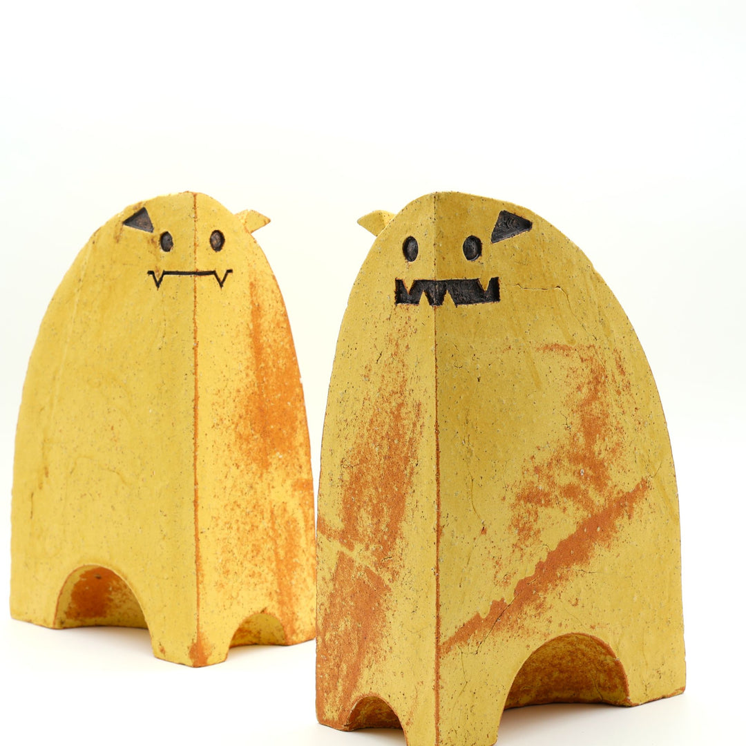 陶factory509のシーサーブックスタンド　黄色　大サイズ