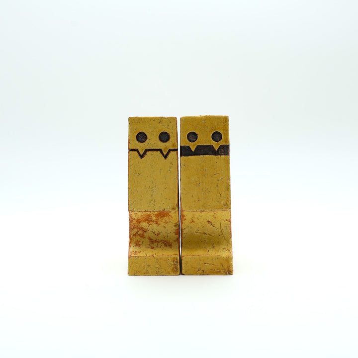 陶factory509のシーサーブックスタンド　黄色　