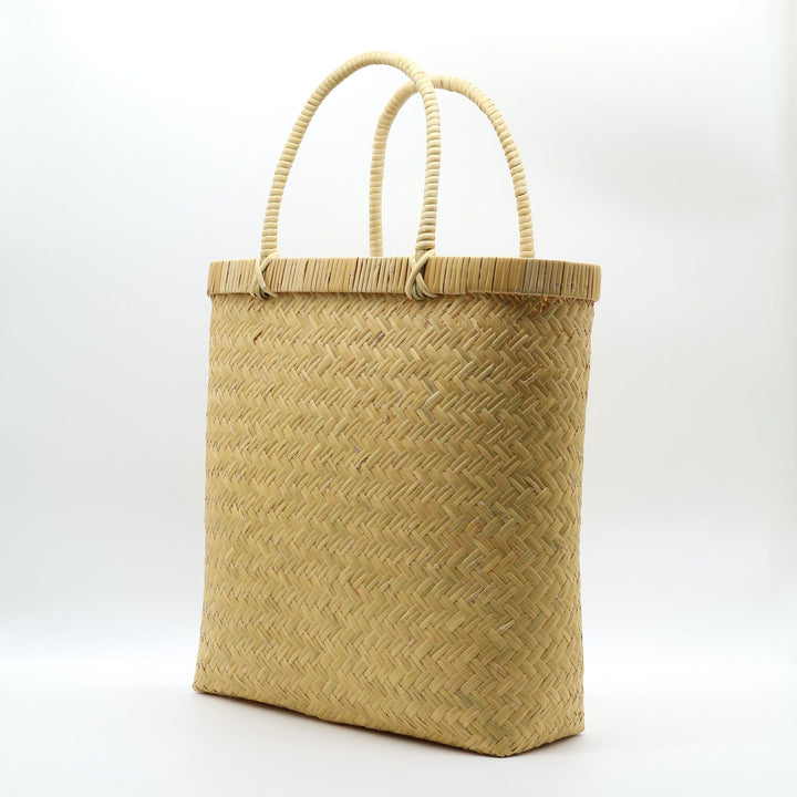 岩手県二戸郡一戸町  鳥越スズ竹かごバッグ