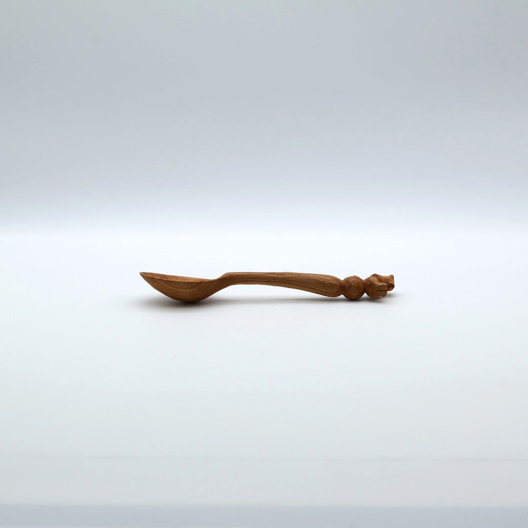 木彫り熊のスプーン　大　玉乗りくま