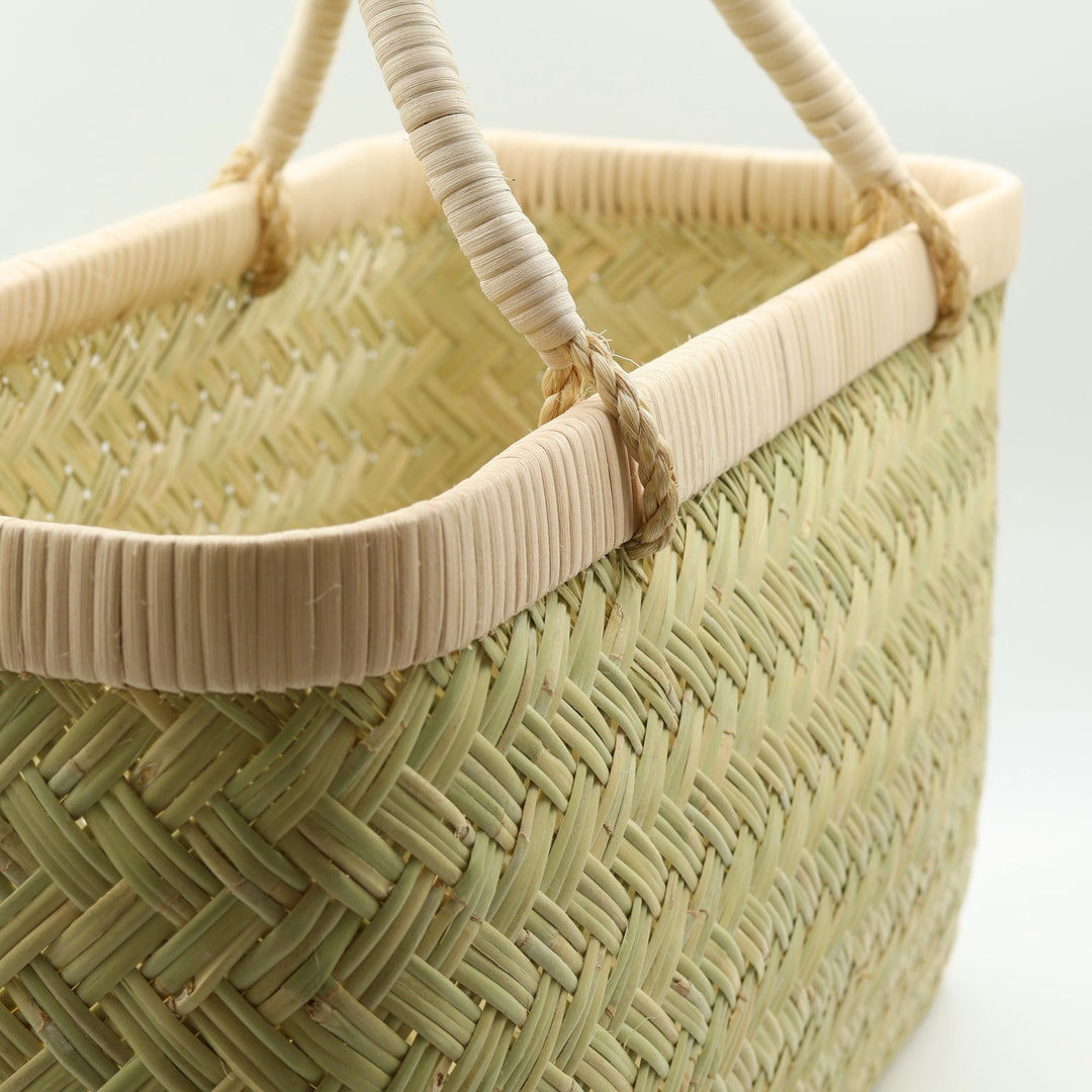 鳥越の竹細工　市場かご 尺２寸底竹入れ 極上品