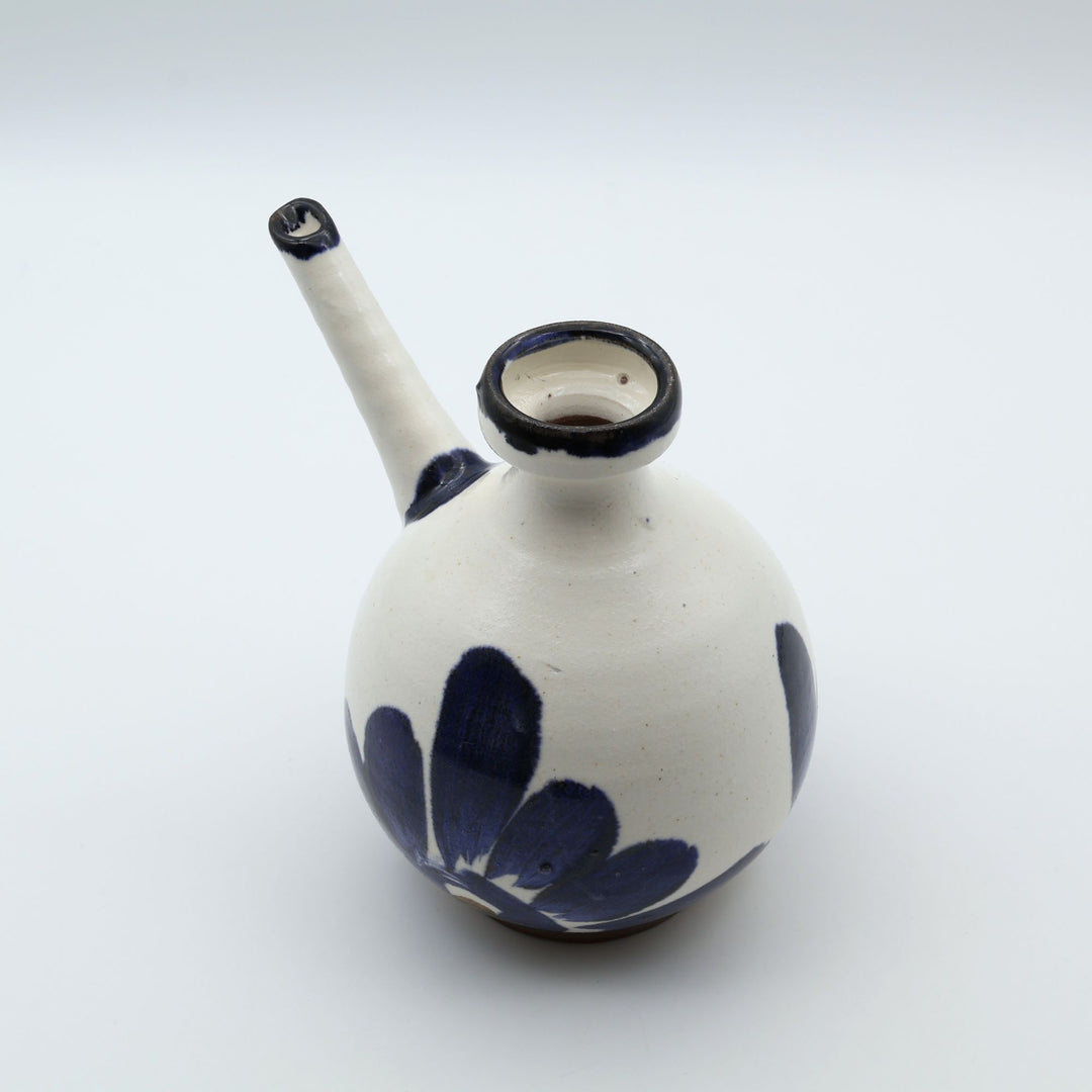 沖縄・竹富島のやちむん　アトリエ五香屋 カラカラ＆ぐい吞みセット 菊花紋