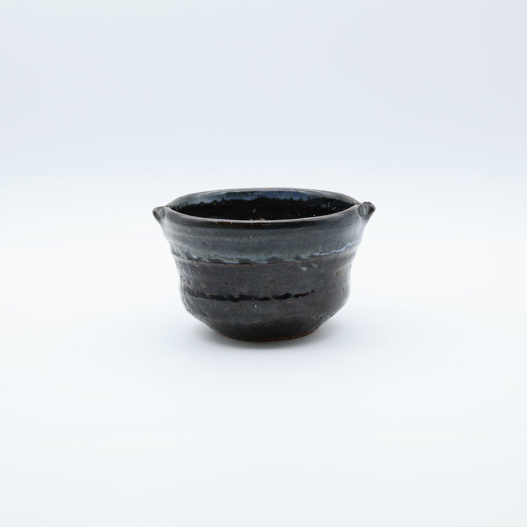 新庄東山焼のなまこ釉の建水（鉢・冷酒器として使える深い青色の陶器）